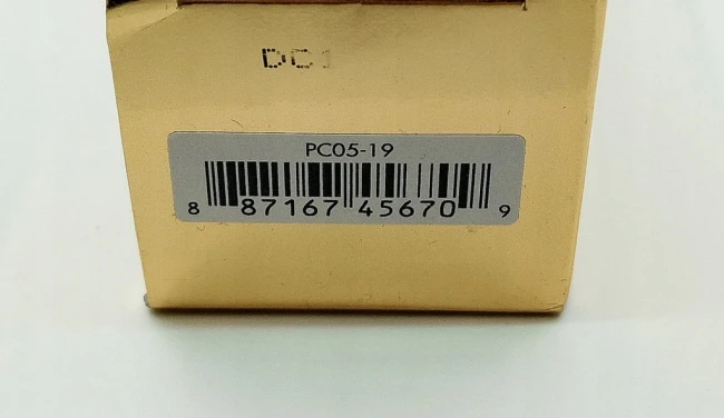 Estée Lauder Re-Nutriv 1C0 COOL PORCELAIN podkład do twarzy 30 ml SPF 20